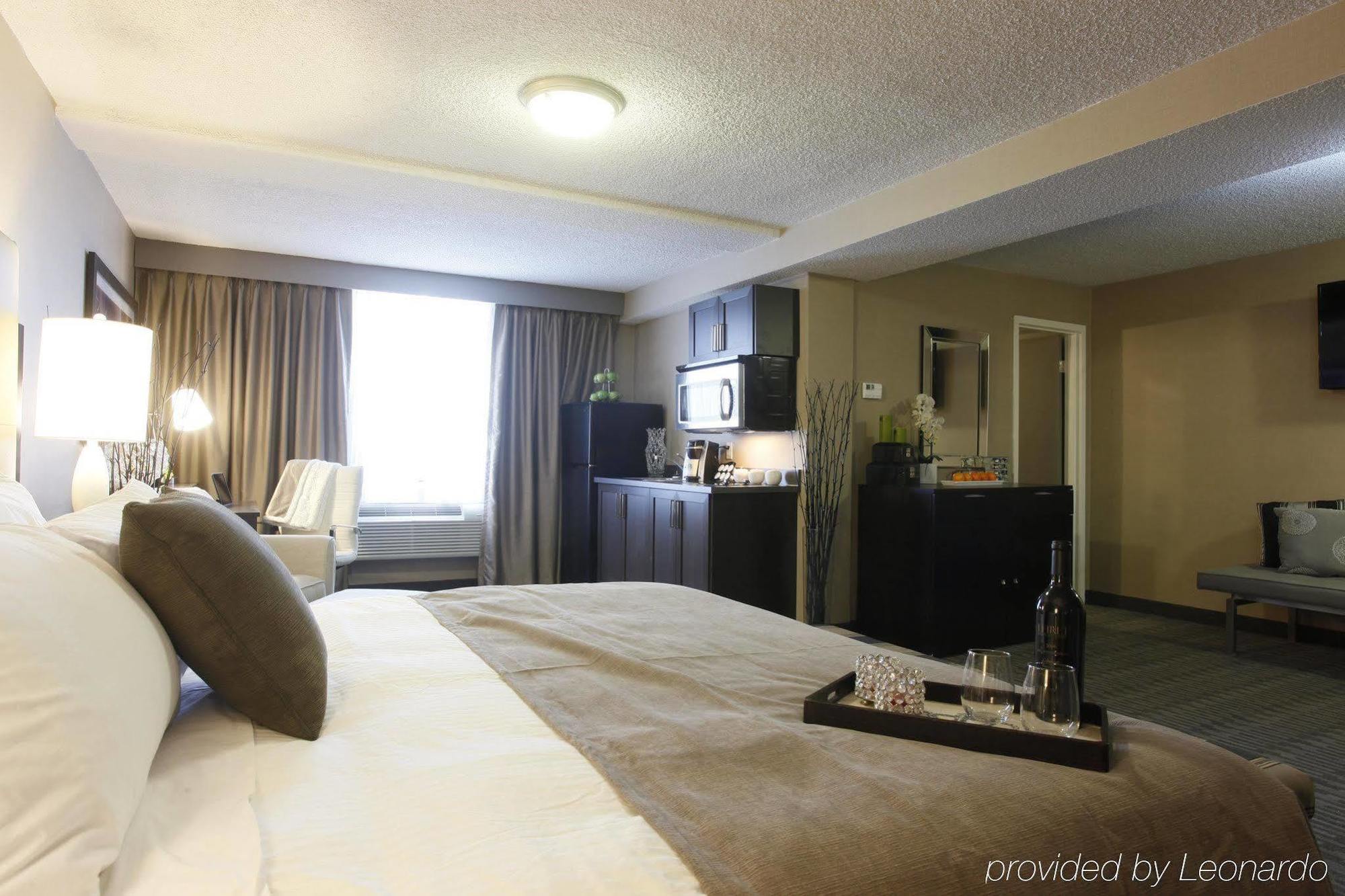 Pomeroy Hotel & Conference Centre Grande Prairie Esterno foto